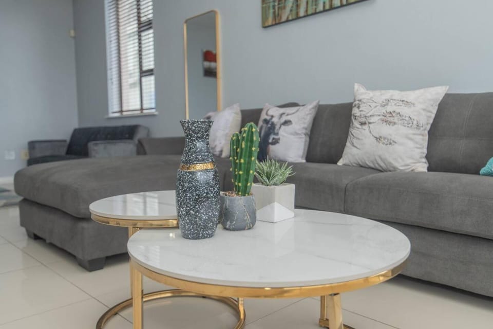 Cremorne Escape Apartment in Port Elizabeth