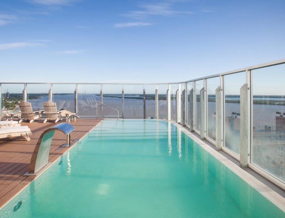 River view, Swimming pool