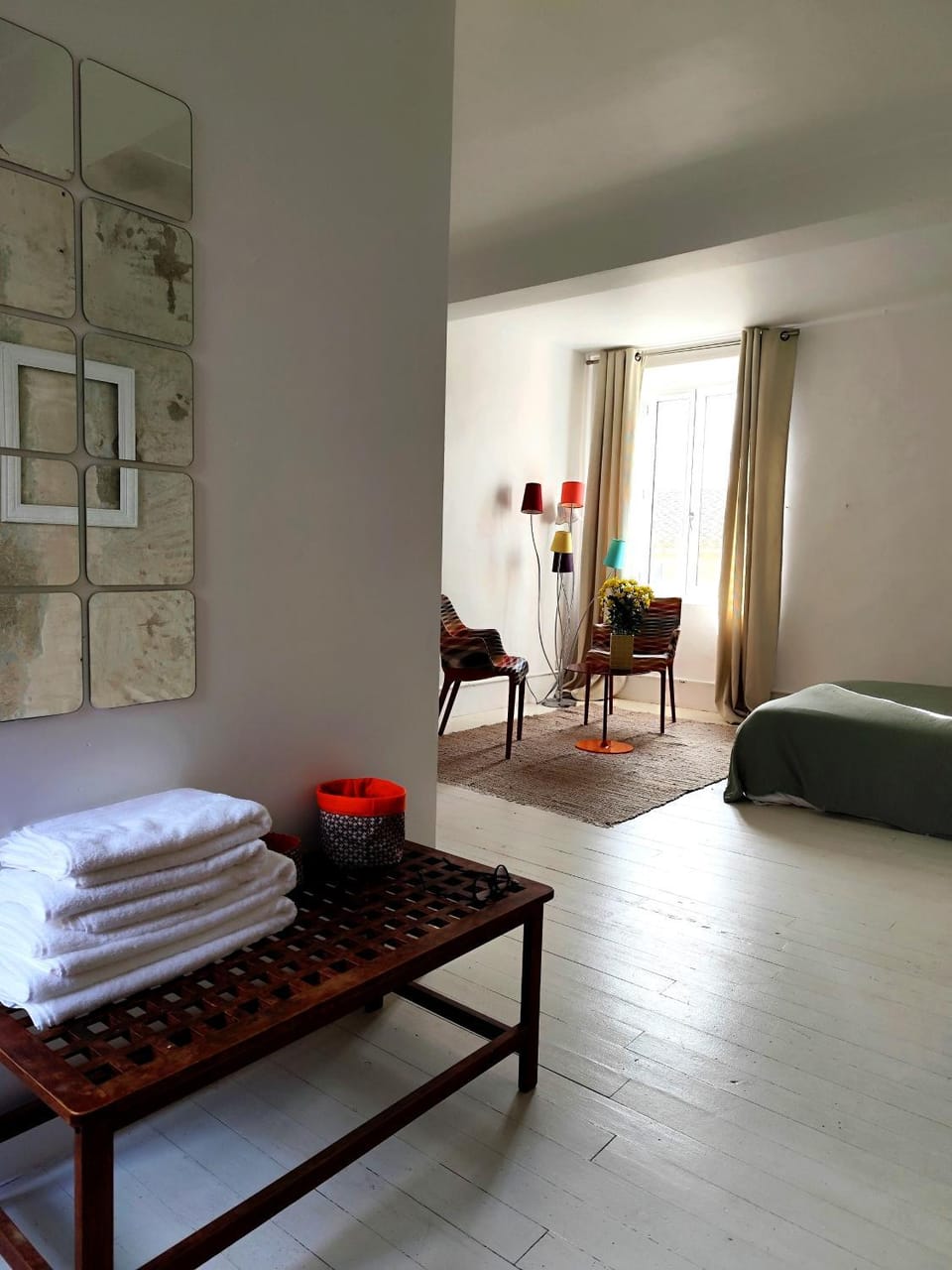 Bed, Photo of the whole room, Bedroom, towels