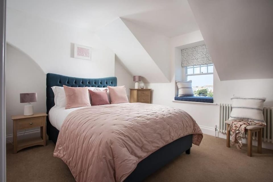 Pendunes - Spectacular views, turquoise sea, love Cornwall House in Saint Ives