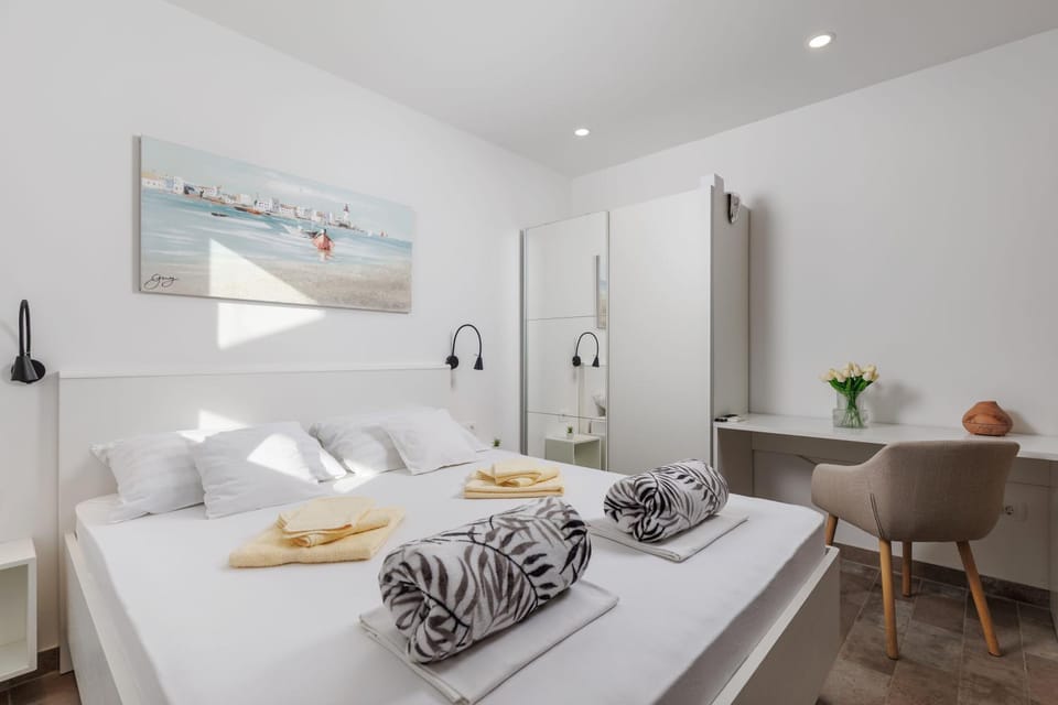 Bed, wardrobe
