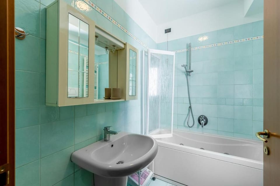 Smart Apt w Workspace in Bergamo Apartment in Bergamo