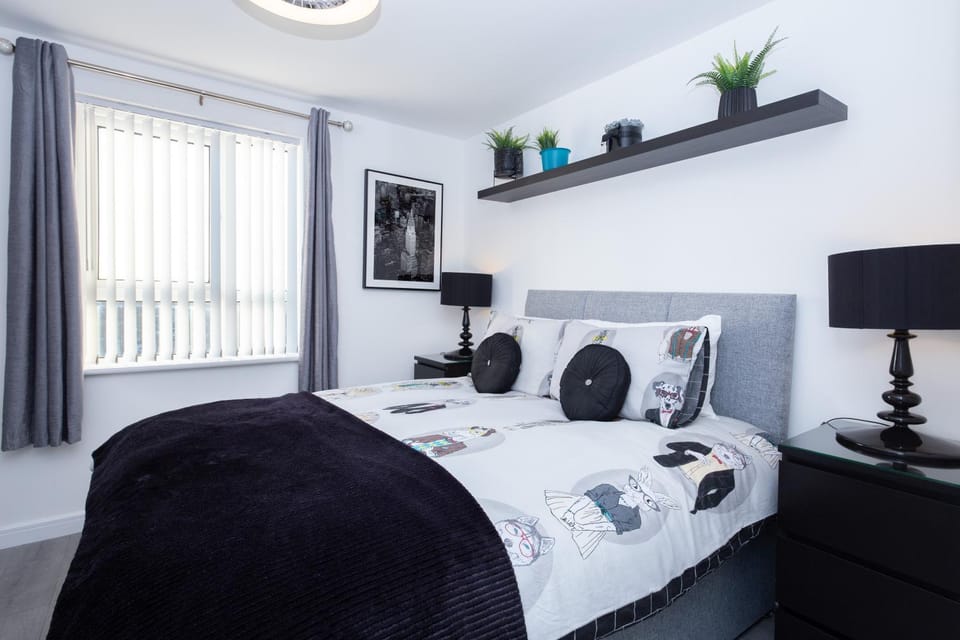 Waters Edge Apartment in Manchester