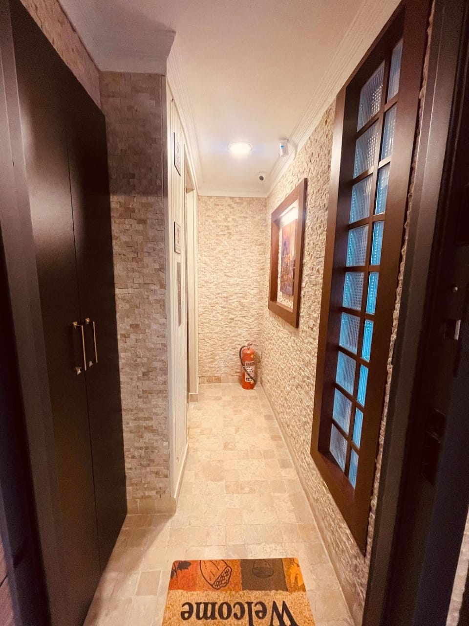 Retro, two bedroom and livingroom on Main Street Apartment in Istanbul