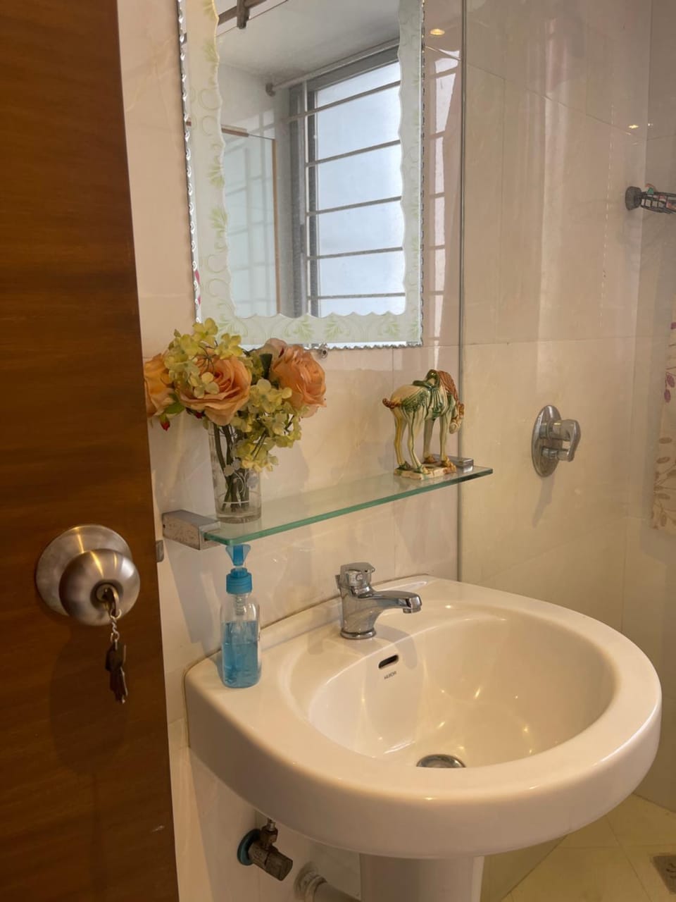 Dhaka Bashundhara Apartment - Luxury Full Furnished APT in Bashundhara Apartment in Dhaka