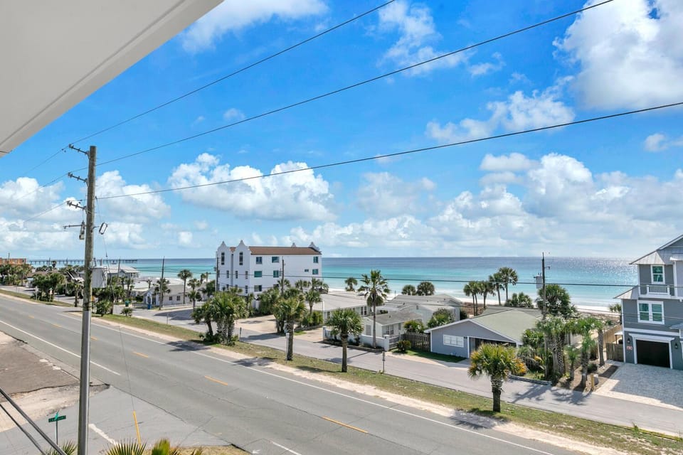 Golden Seashell West House in Panama City Beach