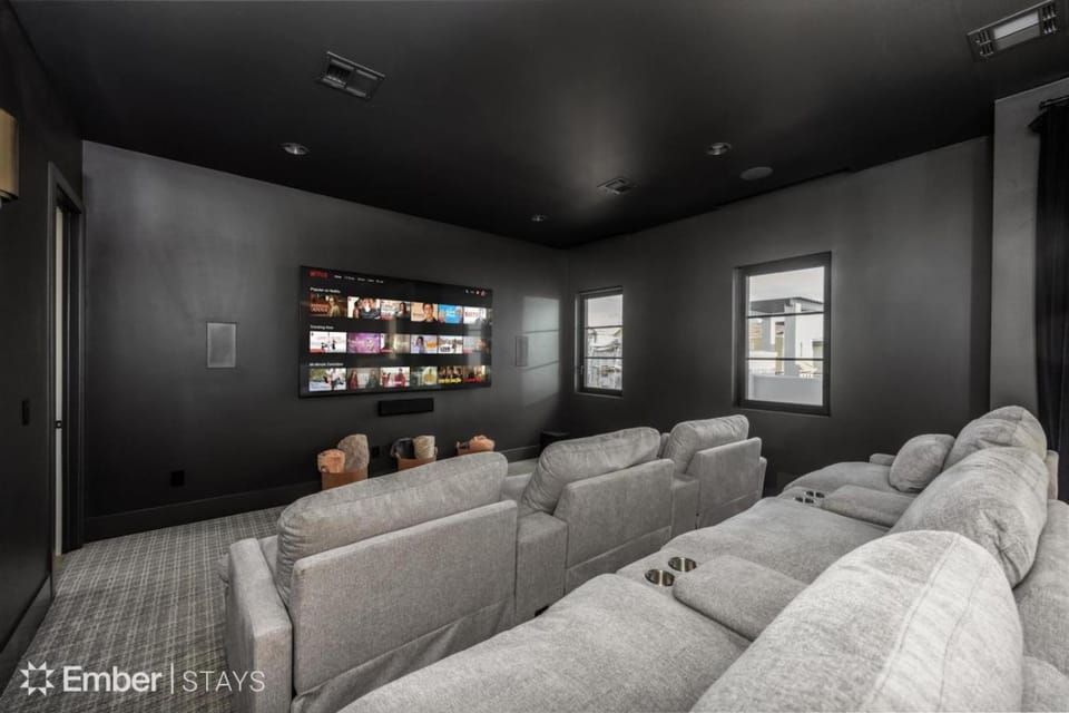 The Cove at Desert Color by Ember Stays House in St George