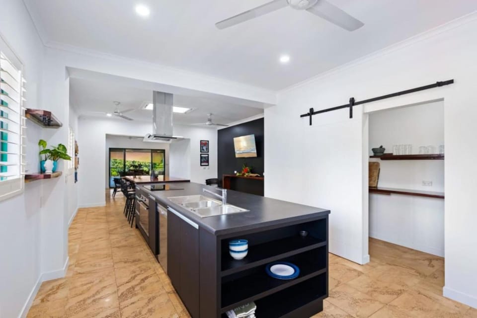 Tranquility Guesthouse Retreat House in Mission Beach