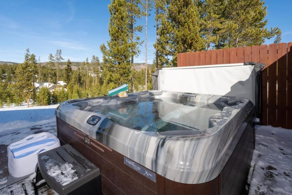 Hot Tub