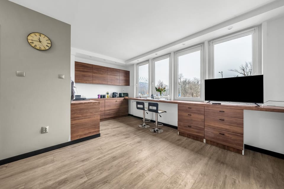 TV and multimedia, Kitchen or kitchenette, Dining area