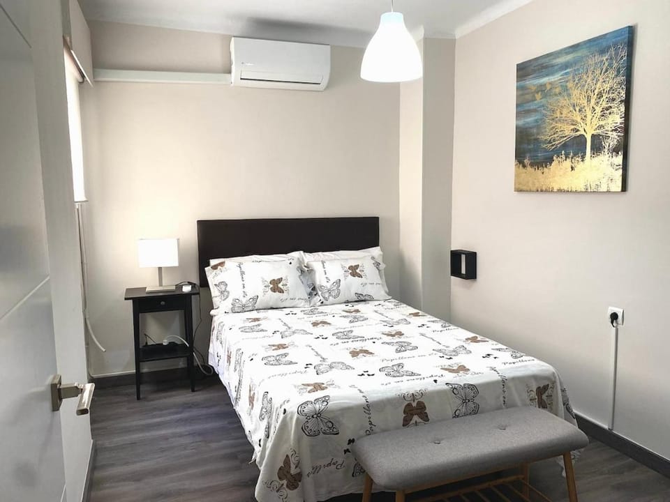 Apartment, 3 bedrooms, downtown Apartment in Malaga