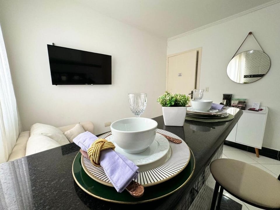 TV and multimedia, Kitchen or kitchenette, Living room, Photo of the whole room, Dining area, Bedroom