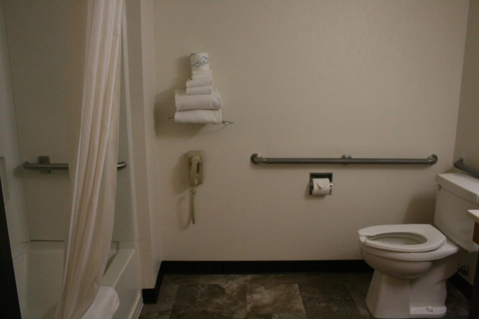 Heritage Inn Express Hotel in Kansas