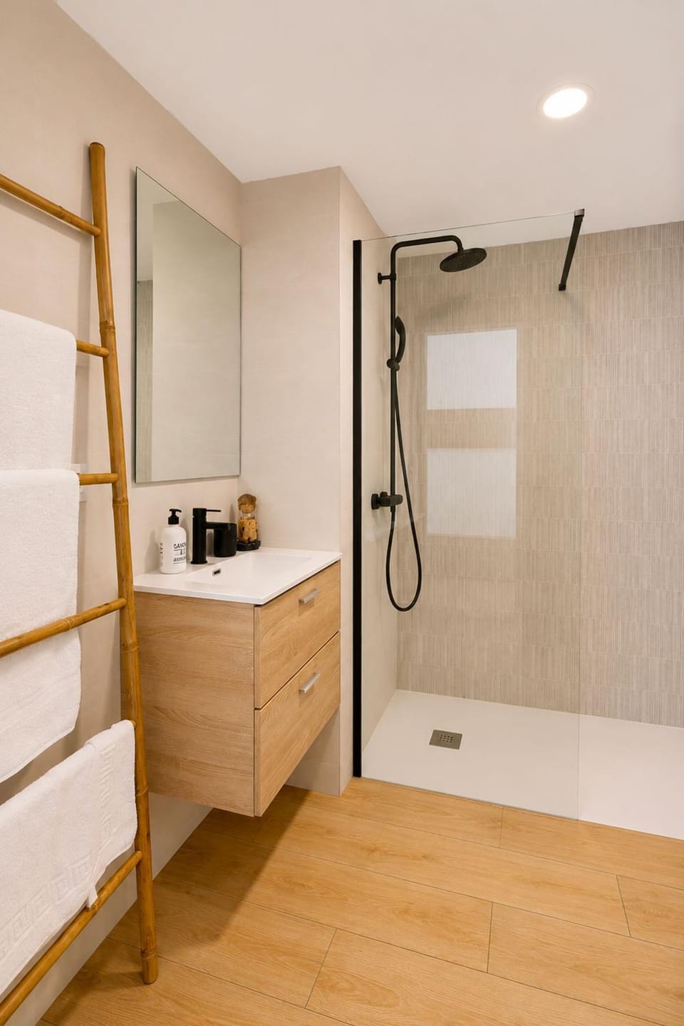 Shower, towels
