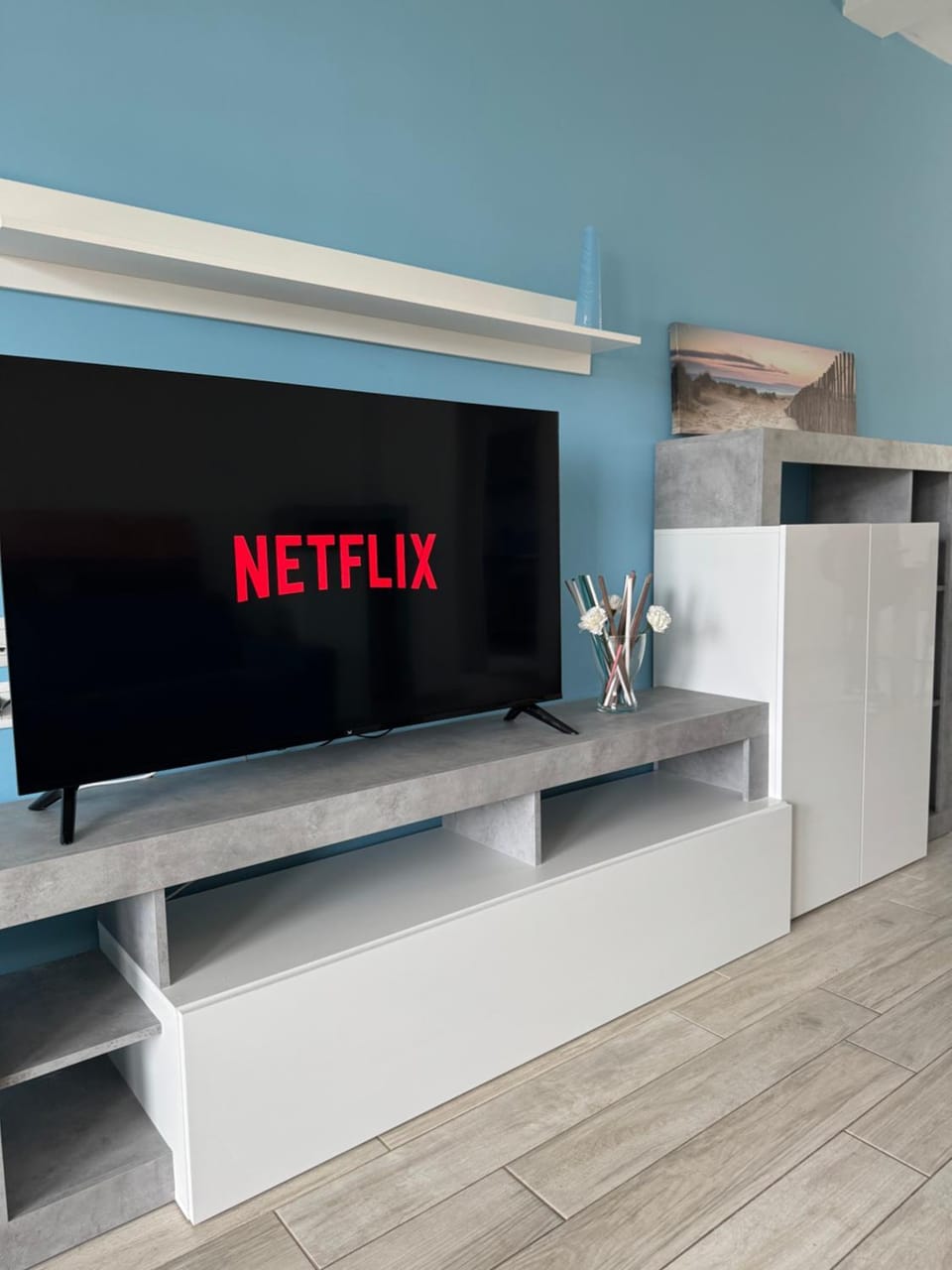 TV and multimedia, Evening entertainment