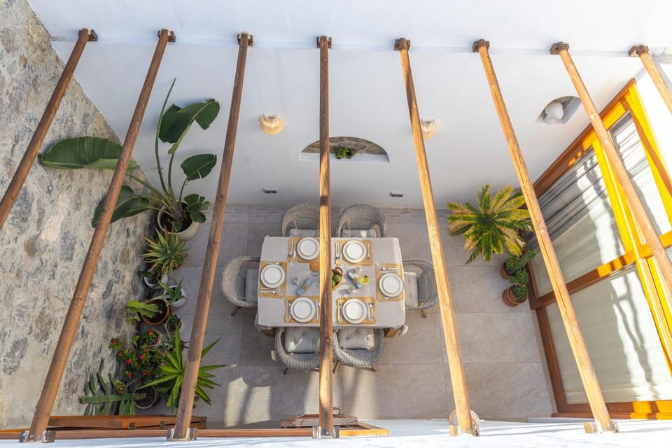 Patio, Balcony/Terrace, Dining area