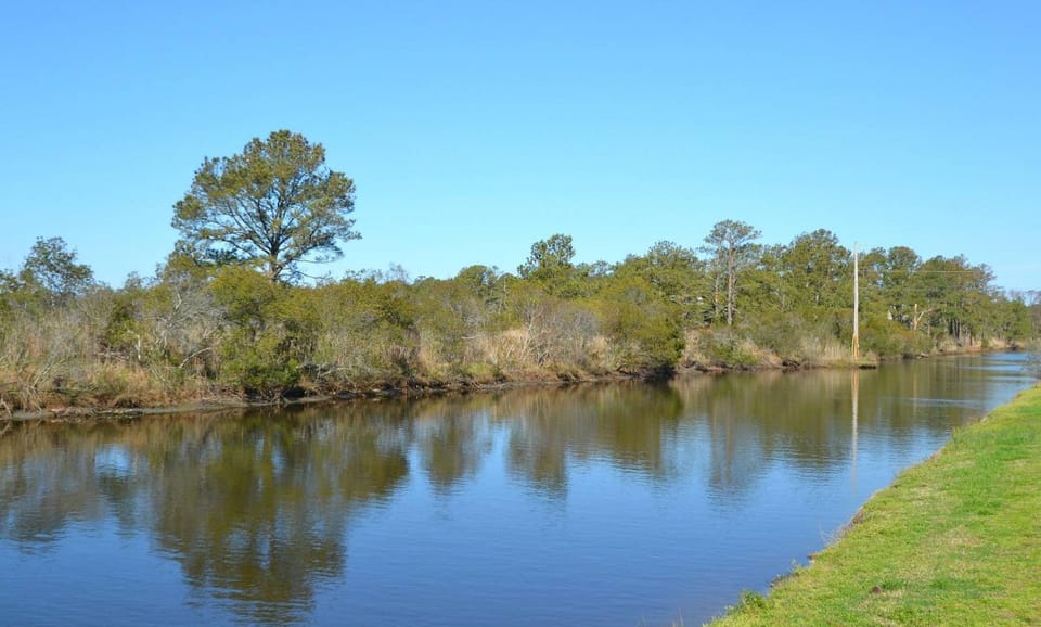 Osprey - Pet friendly, Fireplace! House in Chincoteague Island