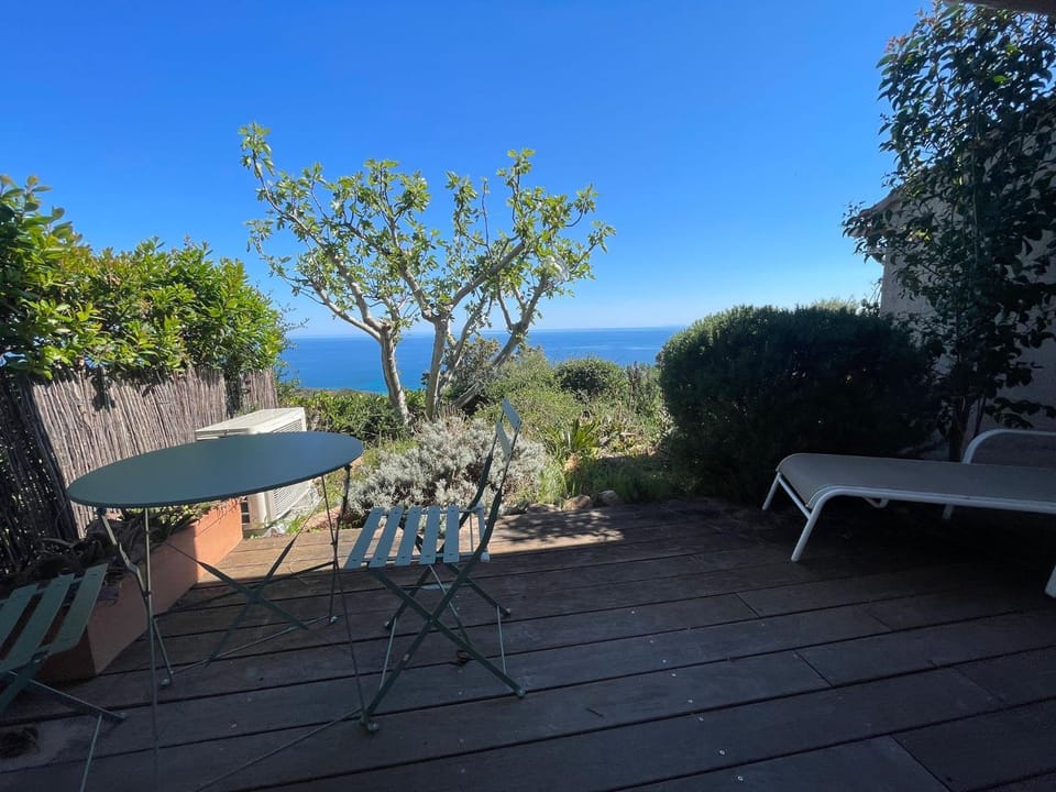 Villa vue mer exceptionnelle à Palombaggia House in Porto-Vecchio