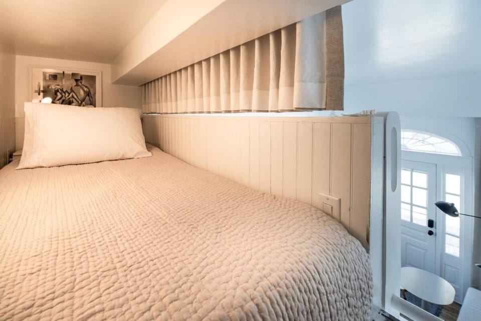 Renovated, Modern Downtown Loft Apartment in Provincetown
