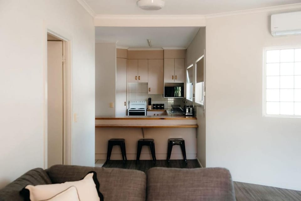 Unit 4, Rocky CBD Apartment in Rockhampton