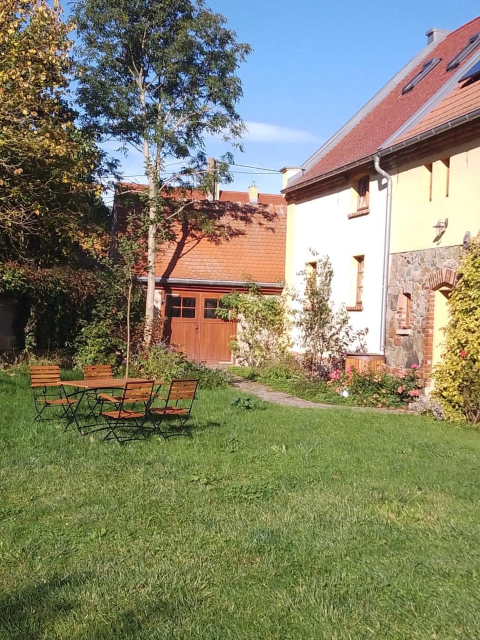 Property building, Garden, Garden, Garden view