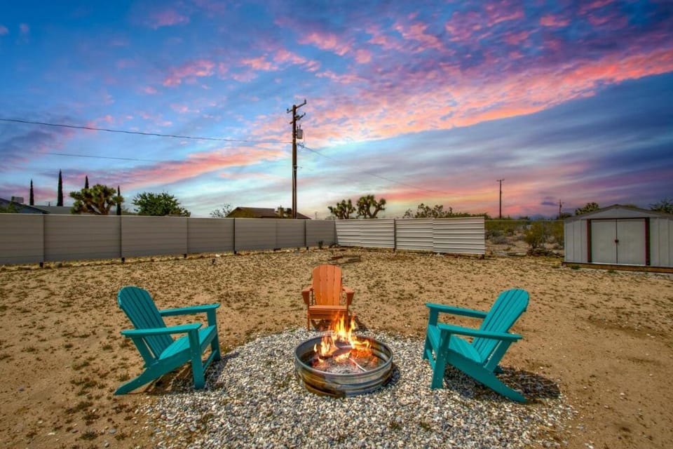 Maison YV - Fire-pit - Desert Beauty - A Location House in Yucca Valley