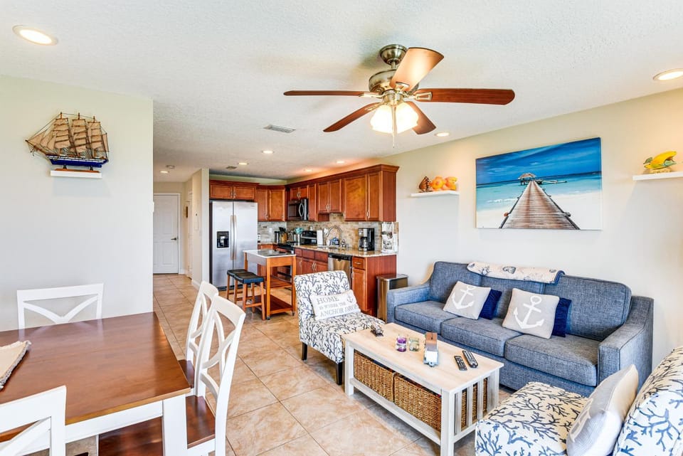 Walk to Ocean: Family Retreat in Ormond Beach! House in Ormond By The Sea