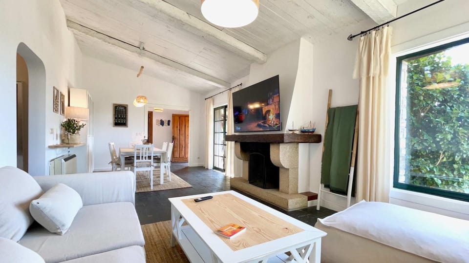 The Cliffs - Vue de Pantin House in Galicia