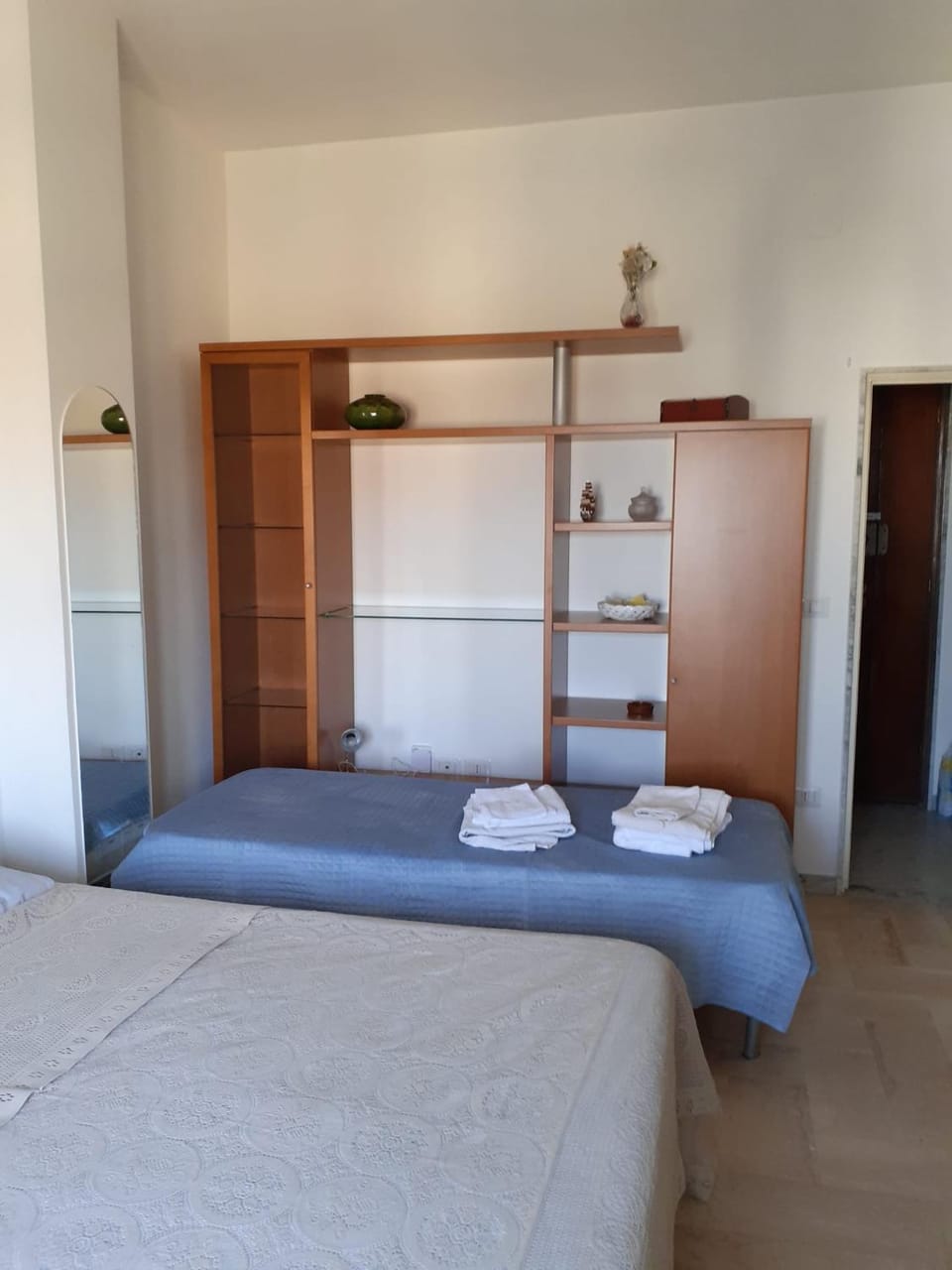 Bed, Photo of the whole room, Bedroom, towels, wardrobe