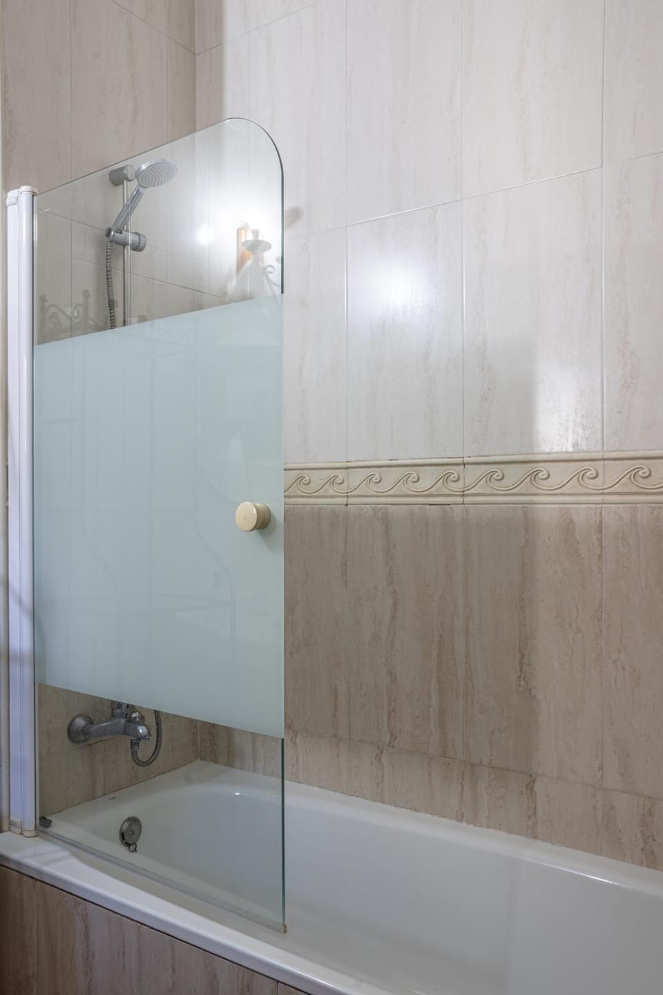 Shower, Bath
