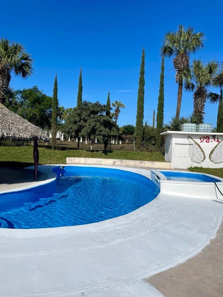 Balcony/Terrace, Pool view, Swimming pool