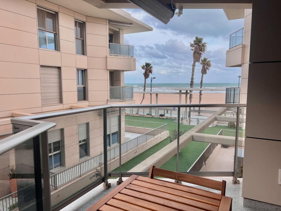 Off site, View (from property/room), Balcony/Terrace, Sea view