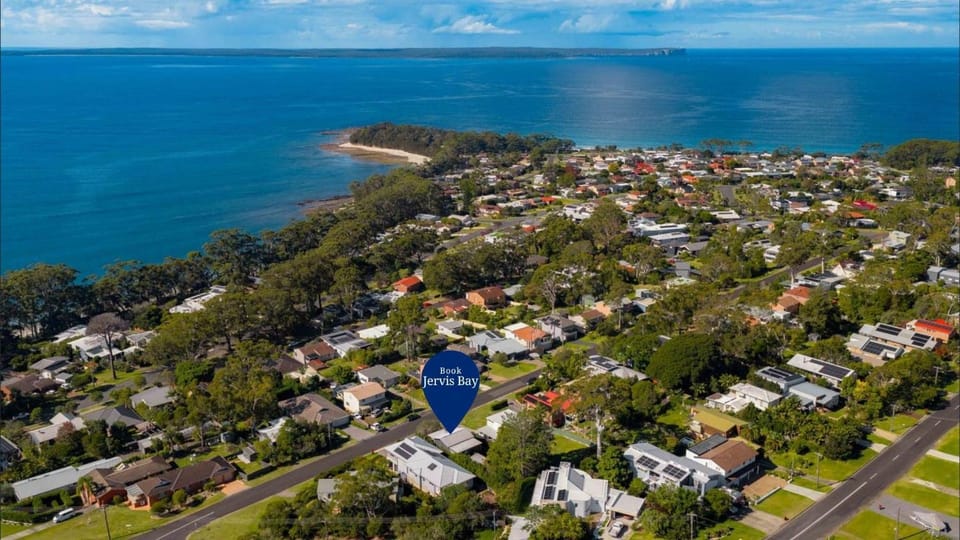 Shack No. 5 by Book Jervis Bay - A Quirky, Retro Beach Escape in Jervis Bay! House in Vincentia
