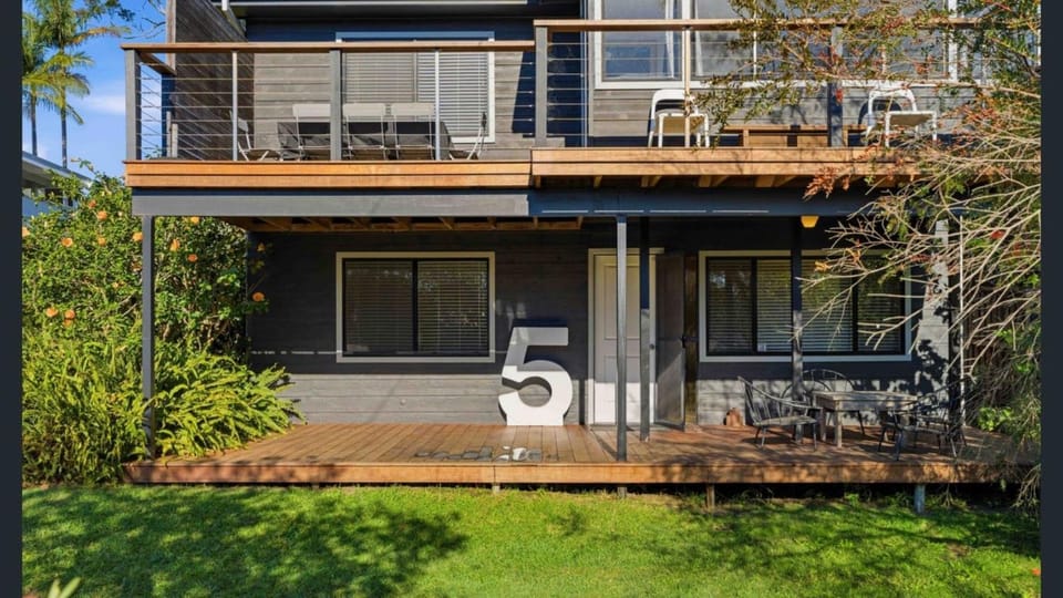 Shack No. 5 by Book Jervis Bay - A Quirky, Retro Beach Escape in Jervis Bay! House in Vincentia