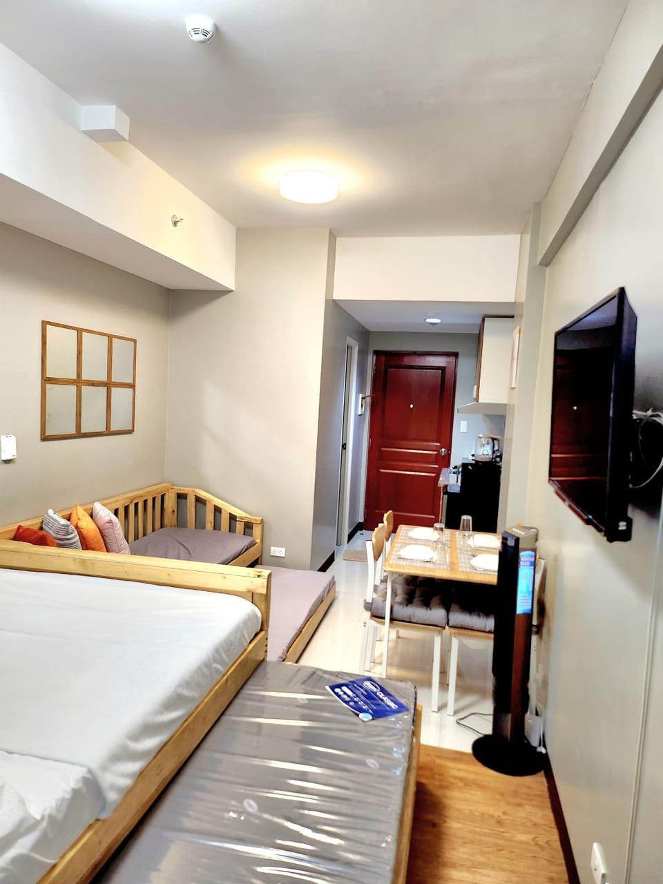 Kitchen or kitchenette, Living room, Photo of the whole room, Bedroom