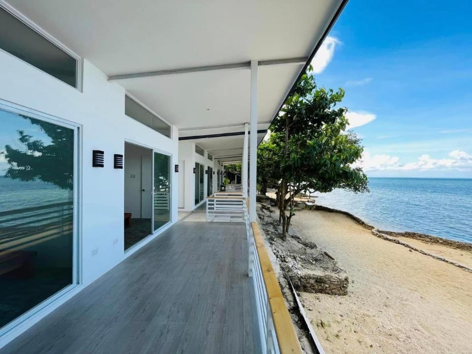 Property building, Day, Natural landscape, Sea view