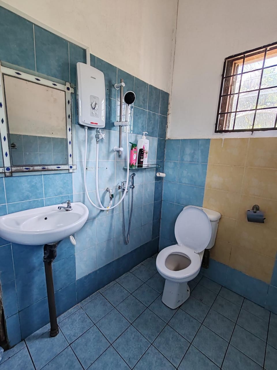 Sepilok Hideaway Guest House Bed and Breakfast in Sabah
