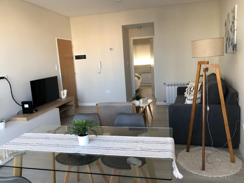 Communal lounge/ TV room, TV and multimedia, Living room