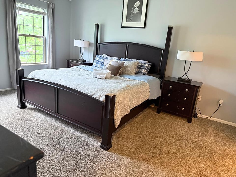 Bed, Bedroom