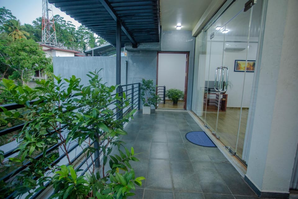 The Prestige Apartment in Galle
