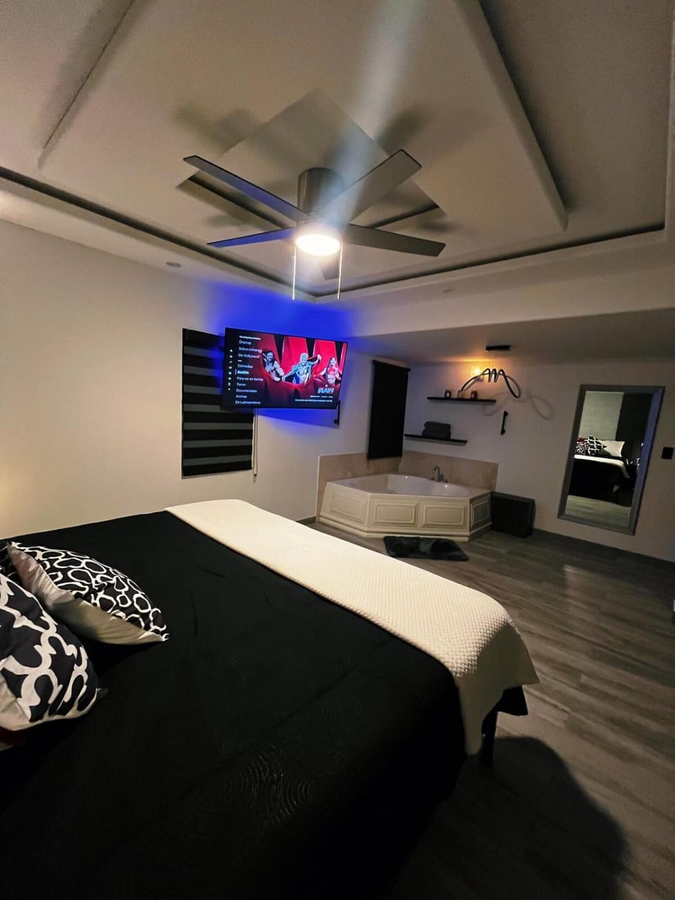 AXEL Suites Diamante Jacuzzi Apartment in State of Chihuahua