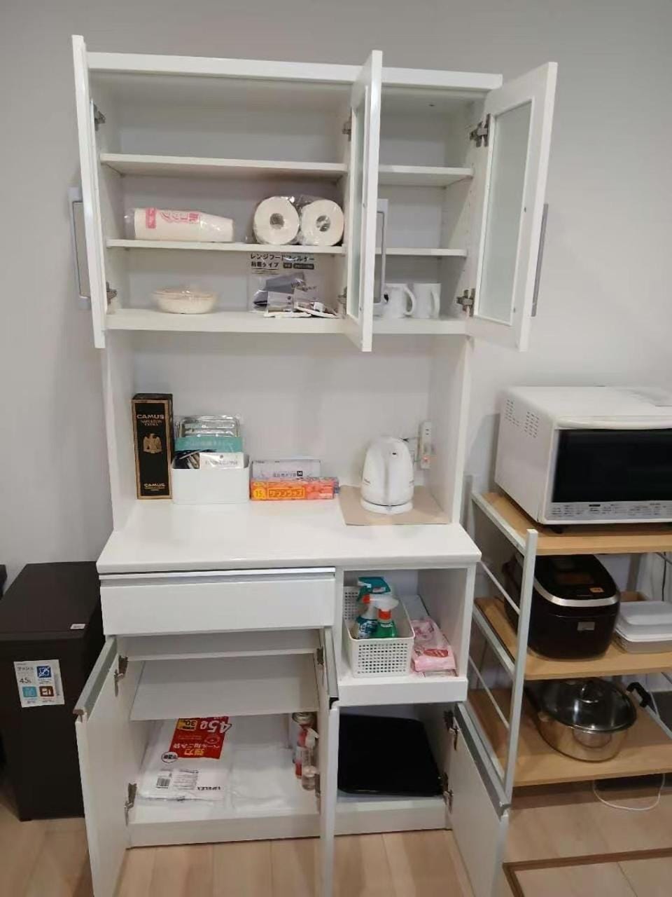 Coffee/tea facilities, Kitchen or kitchenette