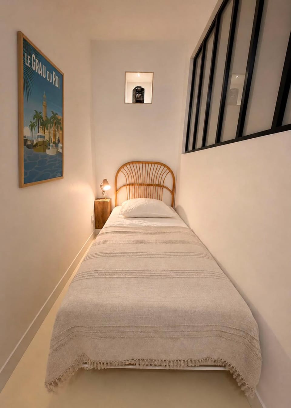Suites Aronas-hébergements climatisés rive droite plein centre ville Apartment hotel in Le Grau-du-Roi