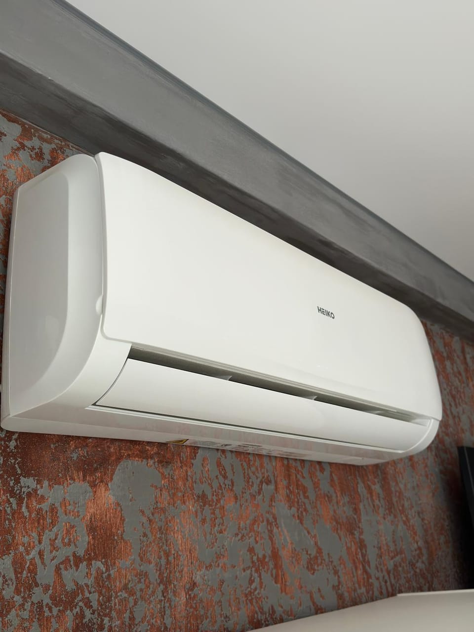internet, air conditioner