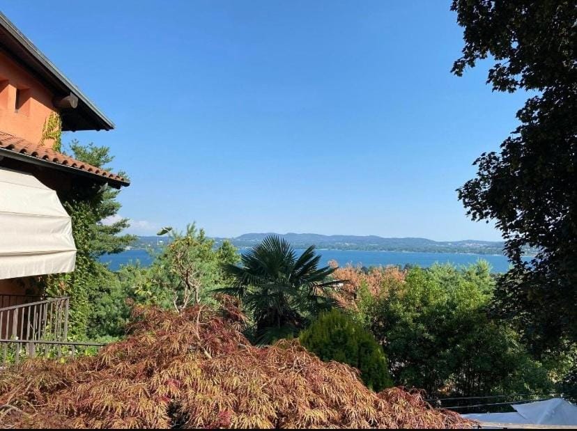 Sun Lake House and Hill House in Piedmont