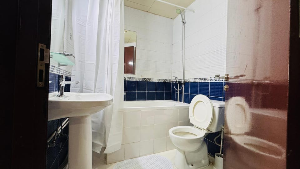 2Bedroom Fully Furnished Apartment for Rent in JLT with Lake View Near to DMCC Metro Station Apartment in Dubai