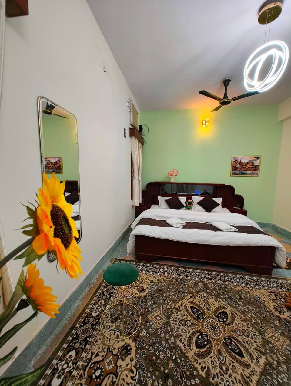 Manahsthir Stays Apartment in Varanasi