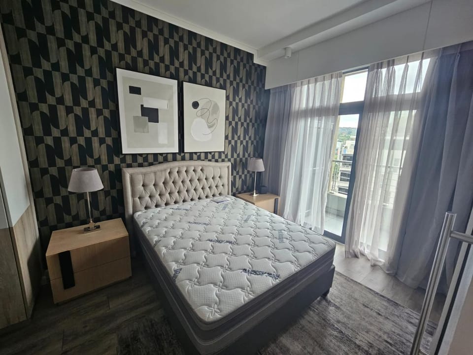 Menlyn Maine Trilogy Collection Apartment in Pretoria
