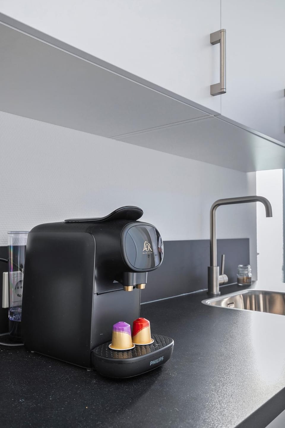 Coffee/tea facilities, Kitchen or kitchenette