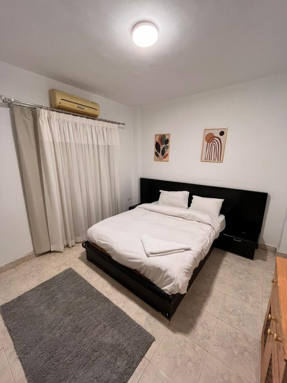 Zamalek 2BR 1DR Apartment in Cairo